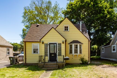 313 Highmoor Dr, Round Lake Park, IL, 60073-3407 | Card Image