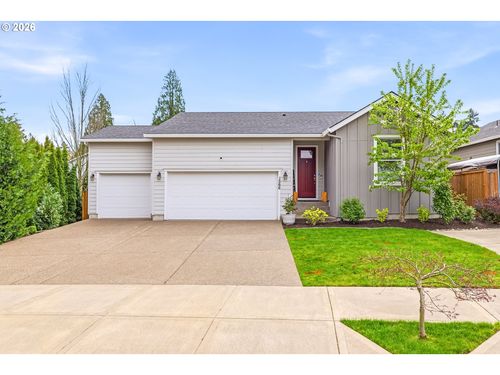 1566 N Spruce St, Canby, OR, 97013-2372 | Card Image