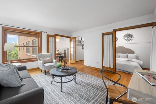 413-519 W Roy St, Seattle, WA, 98119-4416 | Card Image