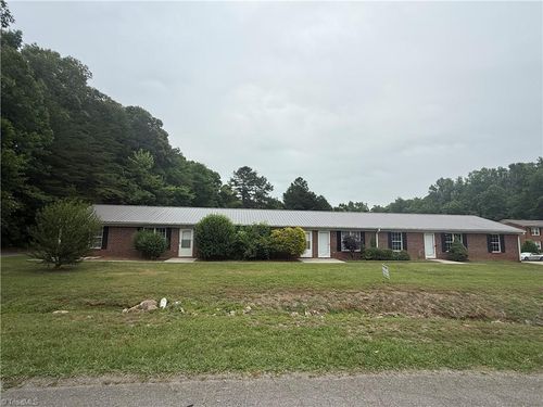 173 Elvernia Ave, Lexington, NC, 27292-4409 | Card Image
