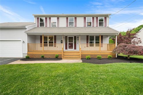 19 Wilson St, West Warwick, RI, 02893-1705 | Card Image