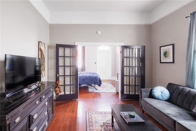 Facing Front Door | Image 4