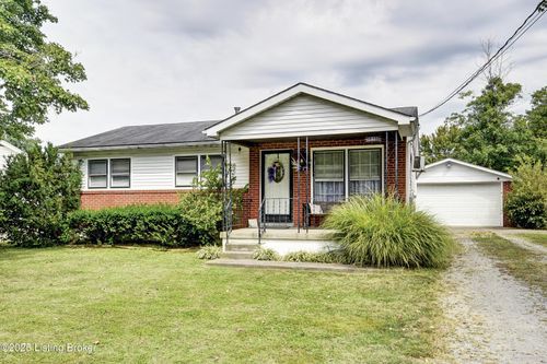 6117 Toebbe Ln, Louisville, KY, 40229-1431 | Card Image