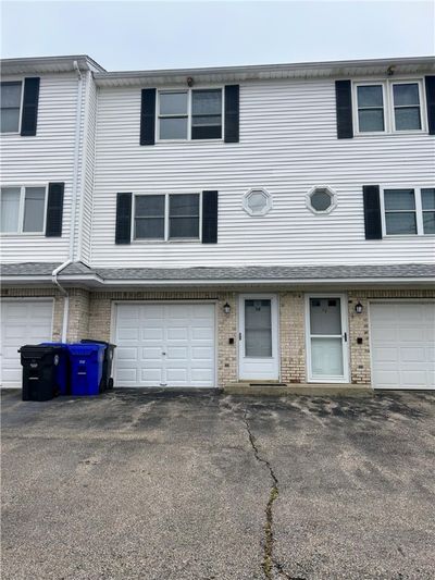 96 - 96 Sunflower Circle, Condo with 2 bedrooms, 1 bathrooms and 2 parking in North Providence RI | Image 1