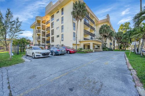 apt-406a-650 Ne 149th St, Miami, FL, 33161-2280 | Card Image
