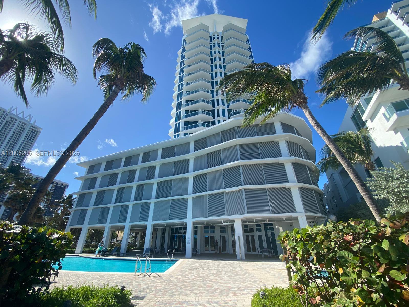 Residential Lease in Miami Beach 5