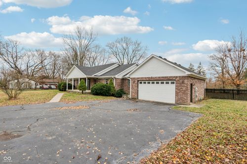7717 Camby Rd, Camby, IN, 46113-9263 | Card Image