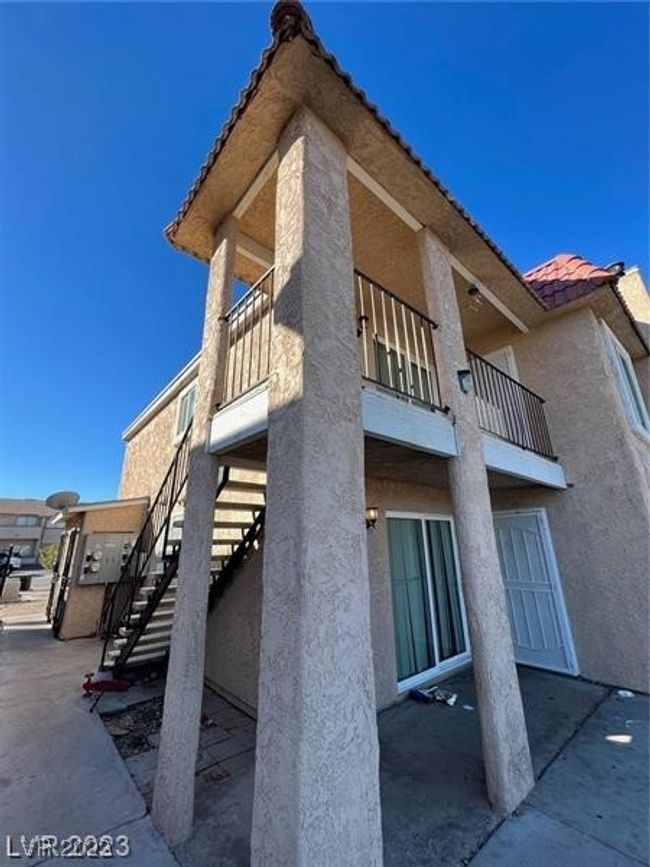 1 6928 Appleton Drive, Sold in Las Vegas Zoocasa