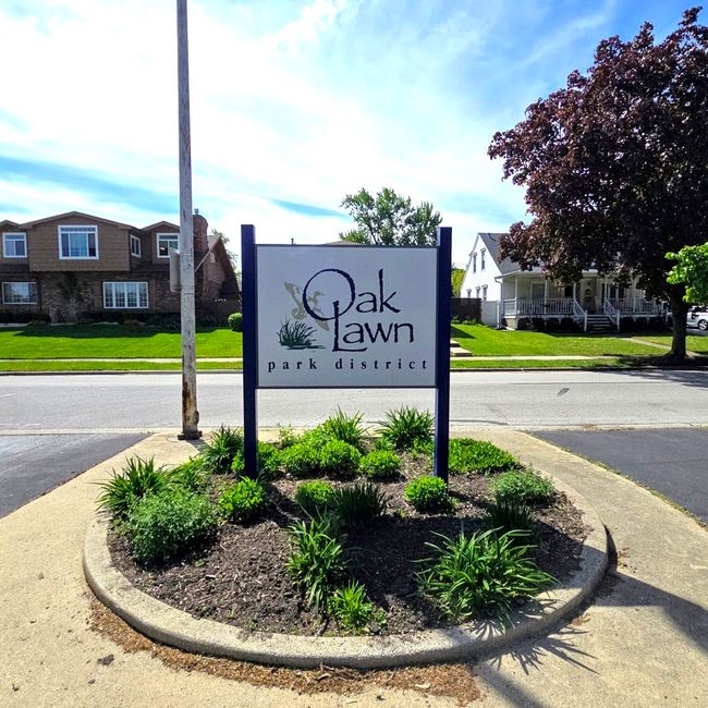 9712 Shore Dr, House other with 6 bedrooms, 3 bathrooms and 2 parking in Oak Lawn IL | Image 75