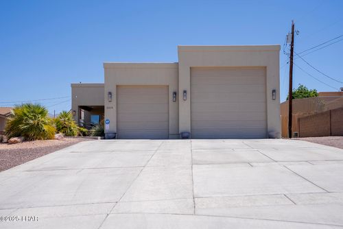 2519 Bayou Ln, Lake Havasu City, AZ, 86403-4901 | Card Image