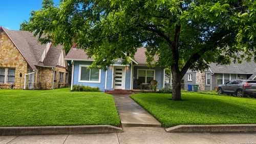 1419 Schley Ave, San Antonio, TX, 78210-4219 | Card Image