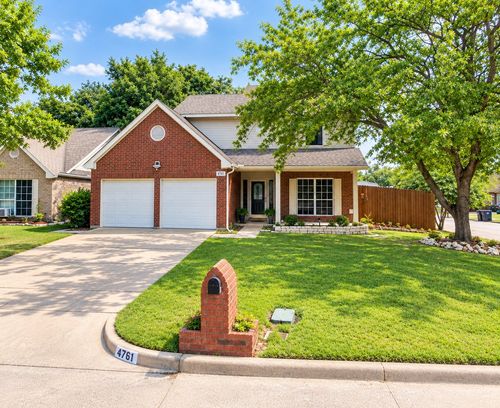 4761 Waterway Dr N, Fort Worth, TX, 76137-1533 | Card Image