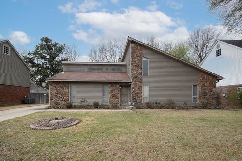 4395 Cedar Park Dr, Memphis, TN, 38141 | Card Image