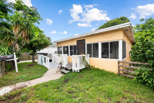 728 22nd St, West Palm Beach, FL, 33407-5732 | Card Image