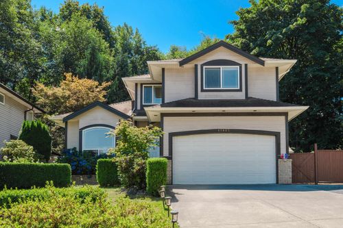 17802 100a Ave, Surrey, BC, V4N5C8 | Card Image