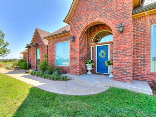 17801 Chatham Hills Road, Norman, OK, 73071 | Card Image