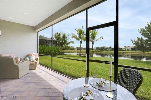 11543 Jacaranda Dr, NAPLES, FL, 34120-3855 | Card Image