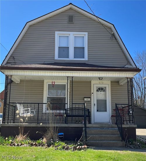 670 Thayer St, Akron, OH, 44310-3002 | Card Image