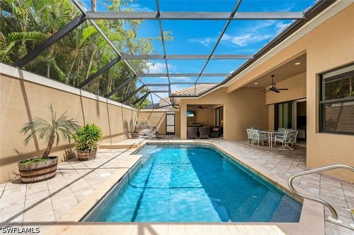 1221 Briarwood Ct, NAPLES, FL, 34104-0833 | Card Image