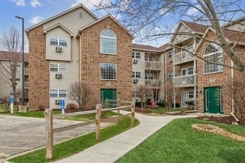 3g-430 Cunat Blvd, Richmond, IL, 60071-8918 | Card Image
