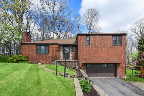131 Sylvania Drive, South Park, PA, 15236 | Card Image