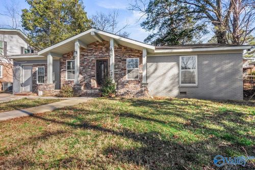 3112 Delia Lane Nw, Huntsville, AL, 35810 | Card Image
