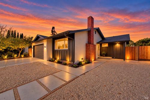15 Falcon Dr, Vallejo, CA, 94589-1712 | Card Image
