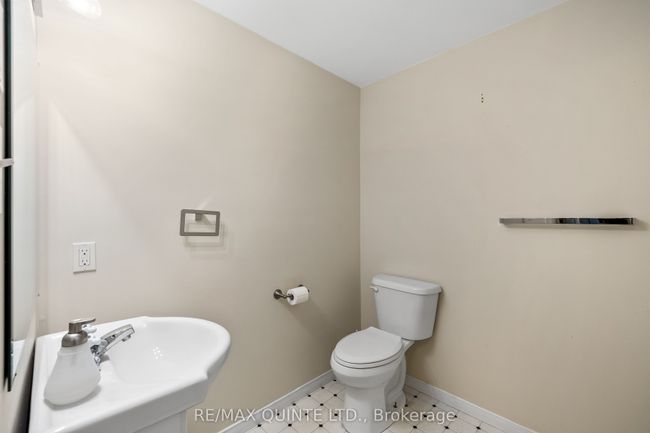 34 Forchuk Cres, House other with 4 bedrooms, 4 bathrooms and 4 parking in Trenton ON | Image 32