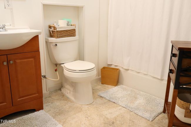 103 Forrest Dr, House other with 4 bedrooms, 3 bathrooms and null parking in Jonesborough TN | Image 44