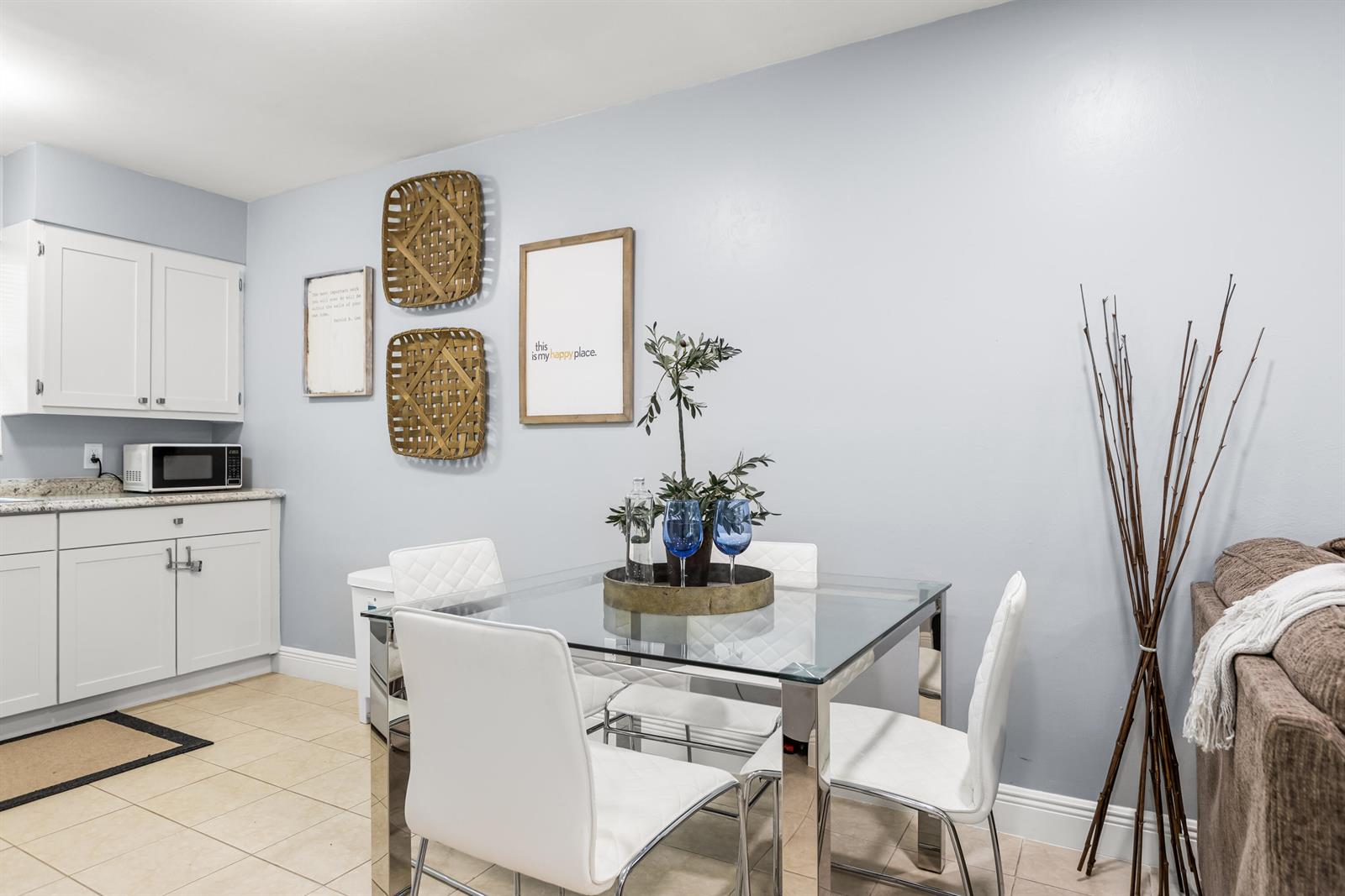 Residential Lease in Naples 5