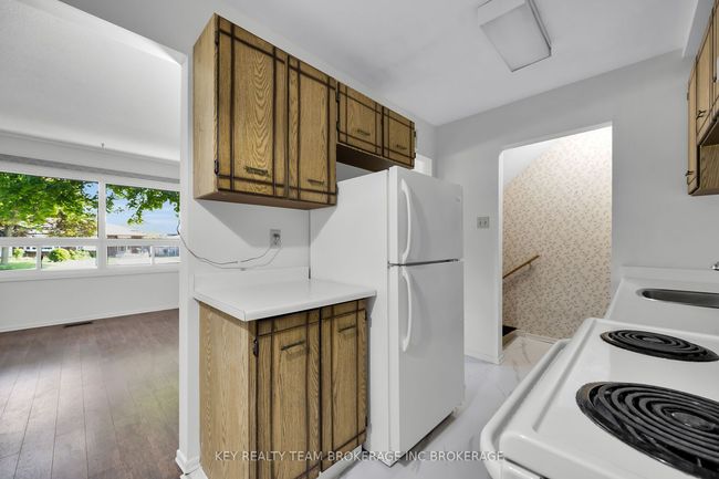 165 Limeridge Rd W, Condo with 2 bedrooms, 1 bathrooms and 1 parking in Hamilton ON | Image 19