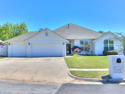 1309 Dustin Drive, House other with 4 bedrooms, 2 bathrooms and null parking in Norman OK | Image 1