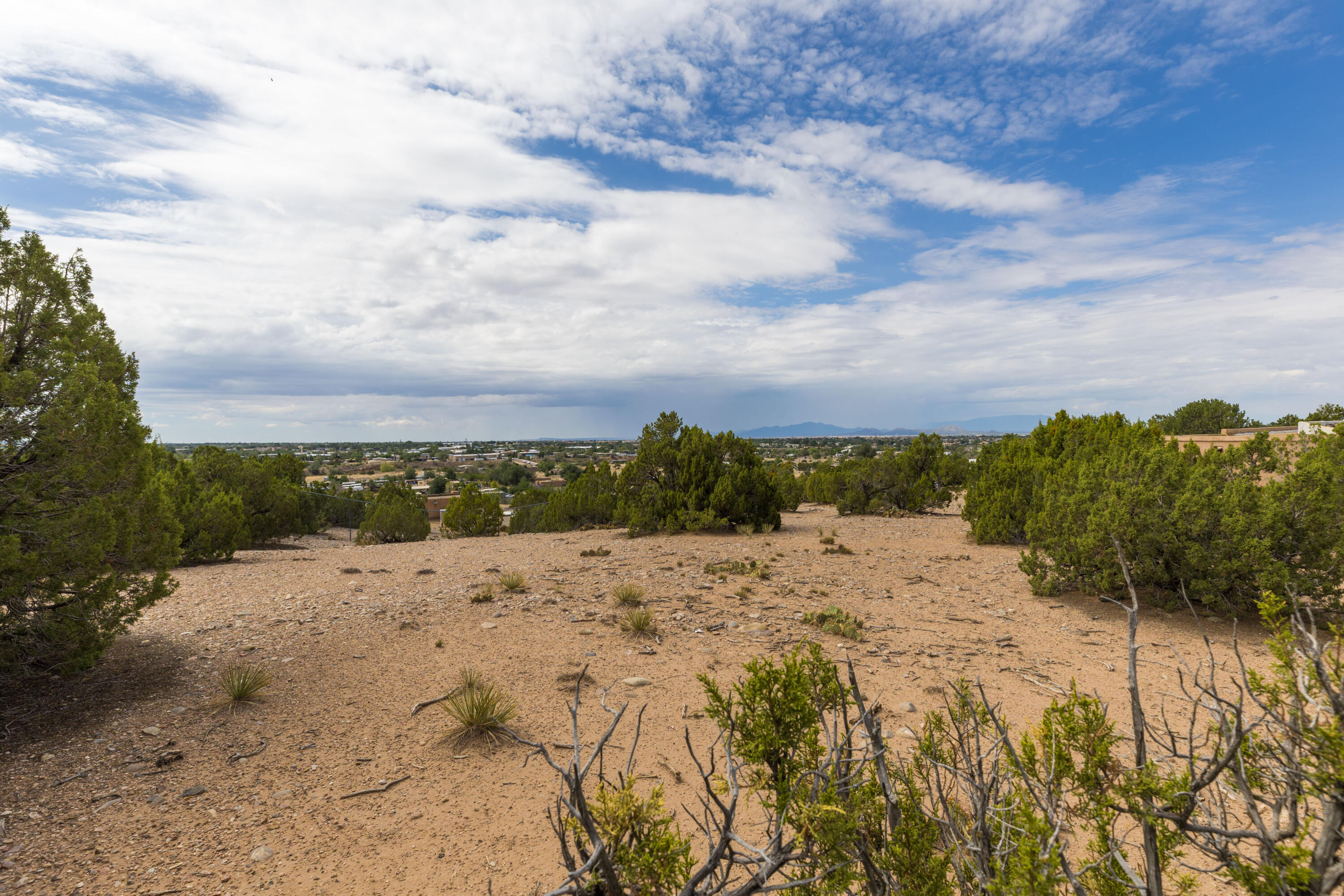 Land in Santa Fe 2