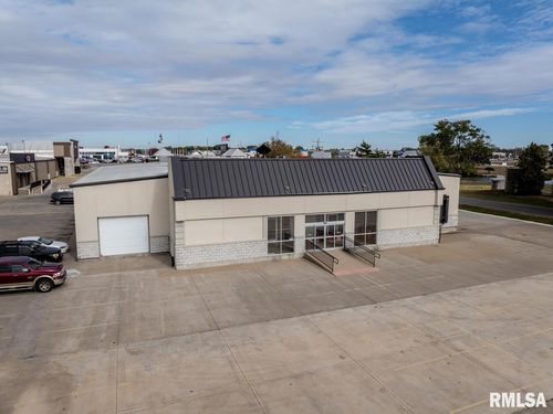 5130 Broadway St, Quincy, IL, 62305-9128 | Card Image