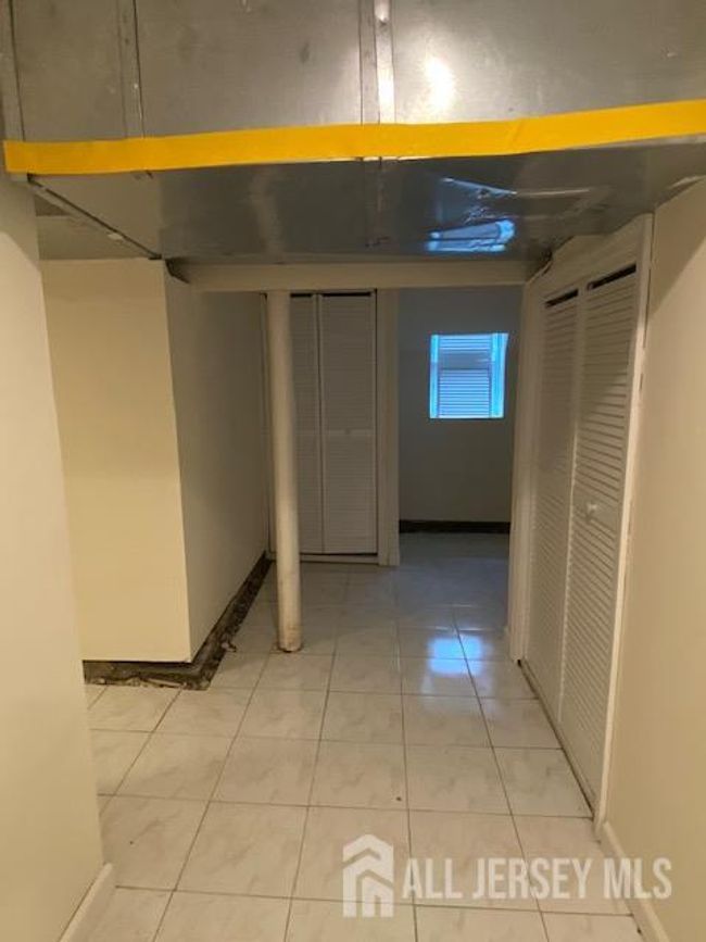 68 Wilmot St, House other with 3 bedrooms, 3 bathrooms and null parking in East Brunswick NJ | Image 30