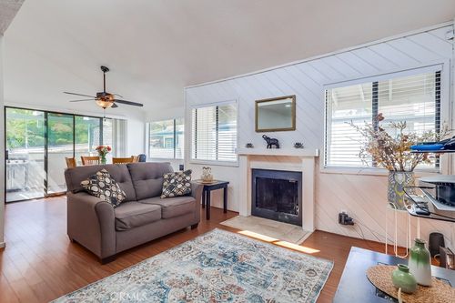 7-10435 Newhome Ave, Sunland, CA, 91040 | Card Image