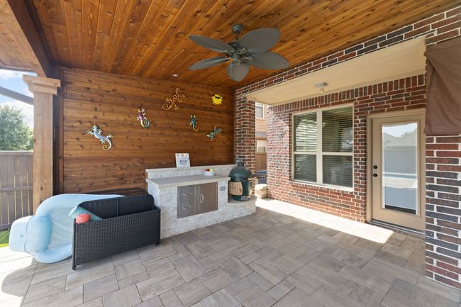 View of patio featuring ceiling fan and​​‌​​​​‌​​‌‌​‌‌​​​‌‌​​‌‌​‌​​​​​‌ fence | Image 29