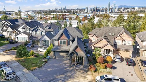 11883 River Rd, Surrey, BC, V3V2V9 | Card Image