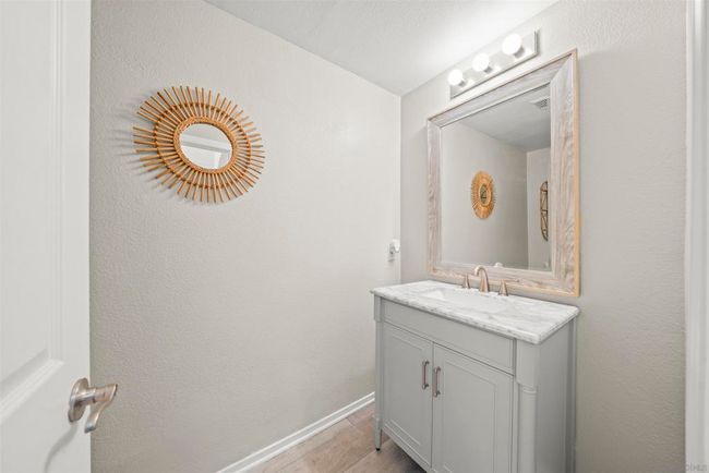 733 Anchor Cv, Townhouse with 2 bedrooms, 3 bathrooms and 2 parking in San Diego CA | Image 19