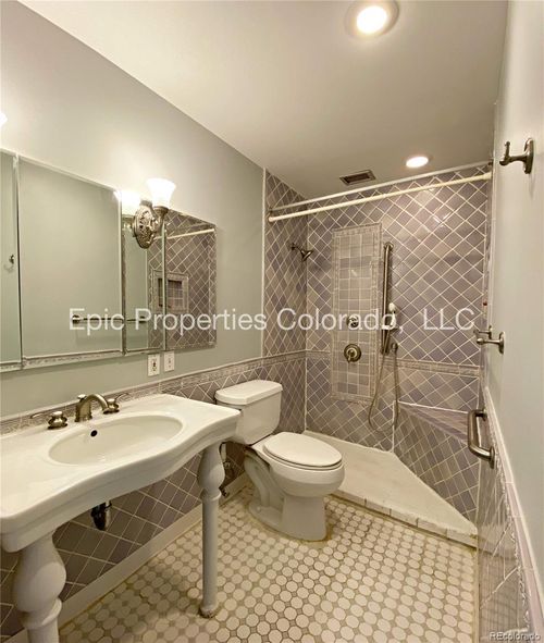 402-3124 S Wheeling Way, Aurora, CO, 80014-5617 | Card Image