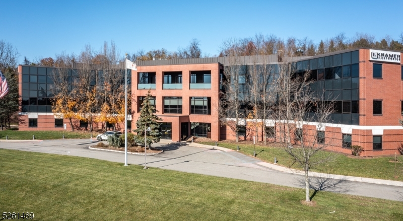 6 State Route 173, Clinton, NJ 08809