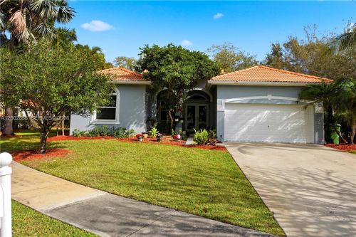 2615 Se 5th Ct, HOMESTEAD, FL, 33033-5287 | Card Image
