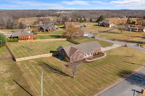 1021 Somerville Dr, Cottontown, TN, 37048-4801 | Card Image