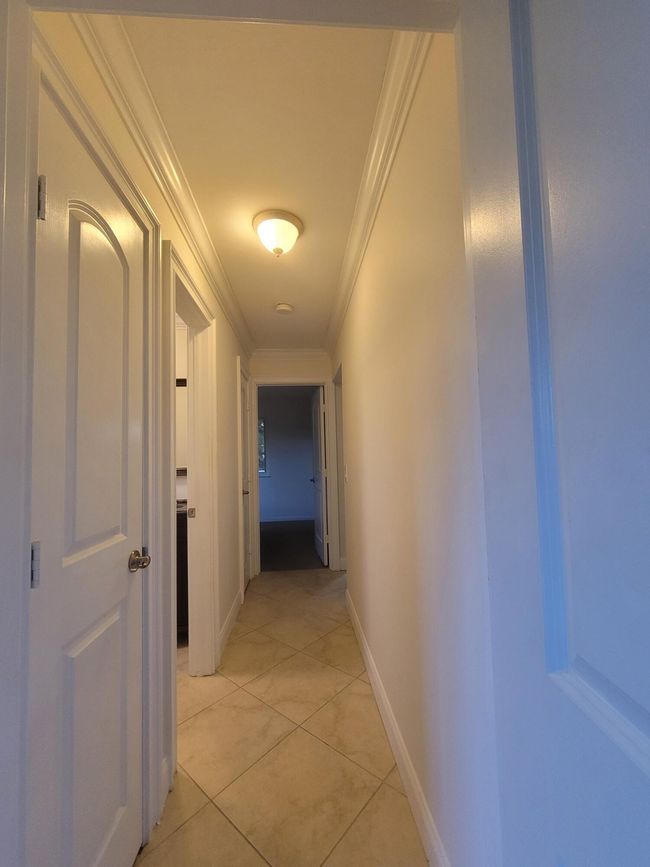 2913 Se Darien Rd, House other with 3 bedrooms, 2 bathrooms and null parking in Port St Lucie FL | Image 25