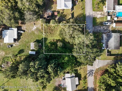 3725 Palm Ave, Micco, FL, 32976-2985 | Card Image