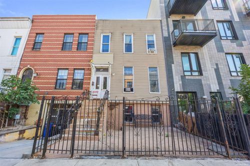 102 Himrod Street, Bushwick, NY, 11221 | Card Image