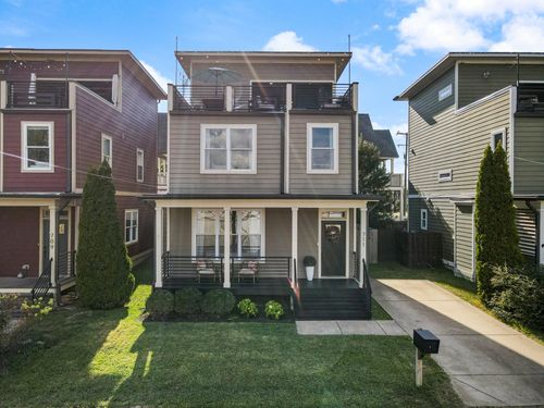 711 44th Ave N, Nashville, TN, 37209-2360 | Card Image
