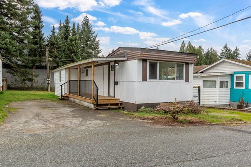 18-21163 Lougheed Highway, Maple Ridge, BC, V2X2R4 | Card Image