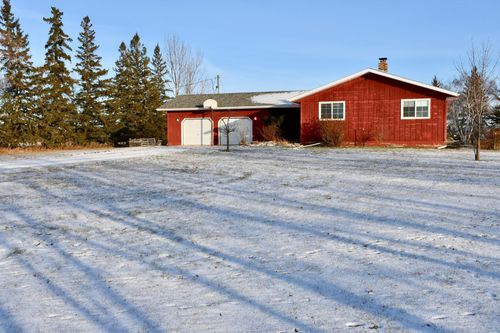 17976 120th Ave Ne, Thief River Falls, MN, 56701-8548 | Card Image