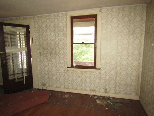 445 4th St, House other with 2 bedrooms, 1 bathrooms and 1 parking in Freedom PA | Image 7